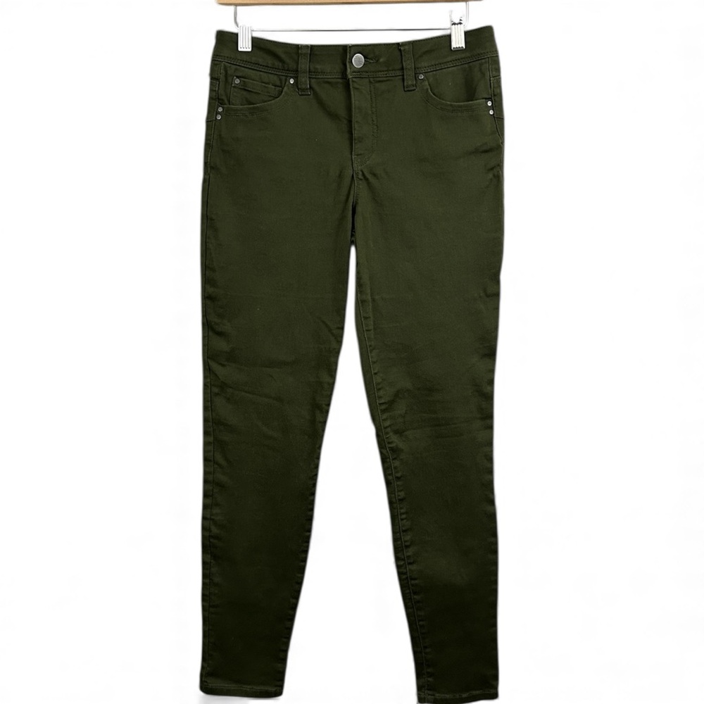 Ricki’s Green Skinny Jeans Size 6